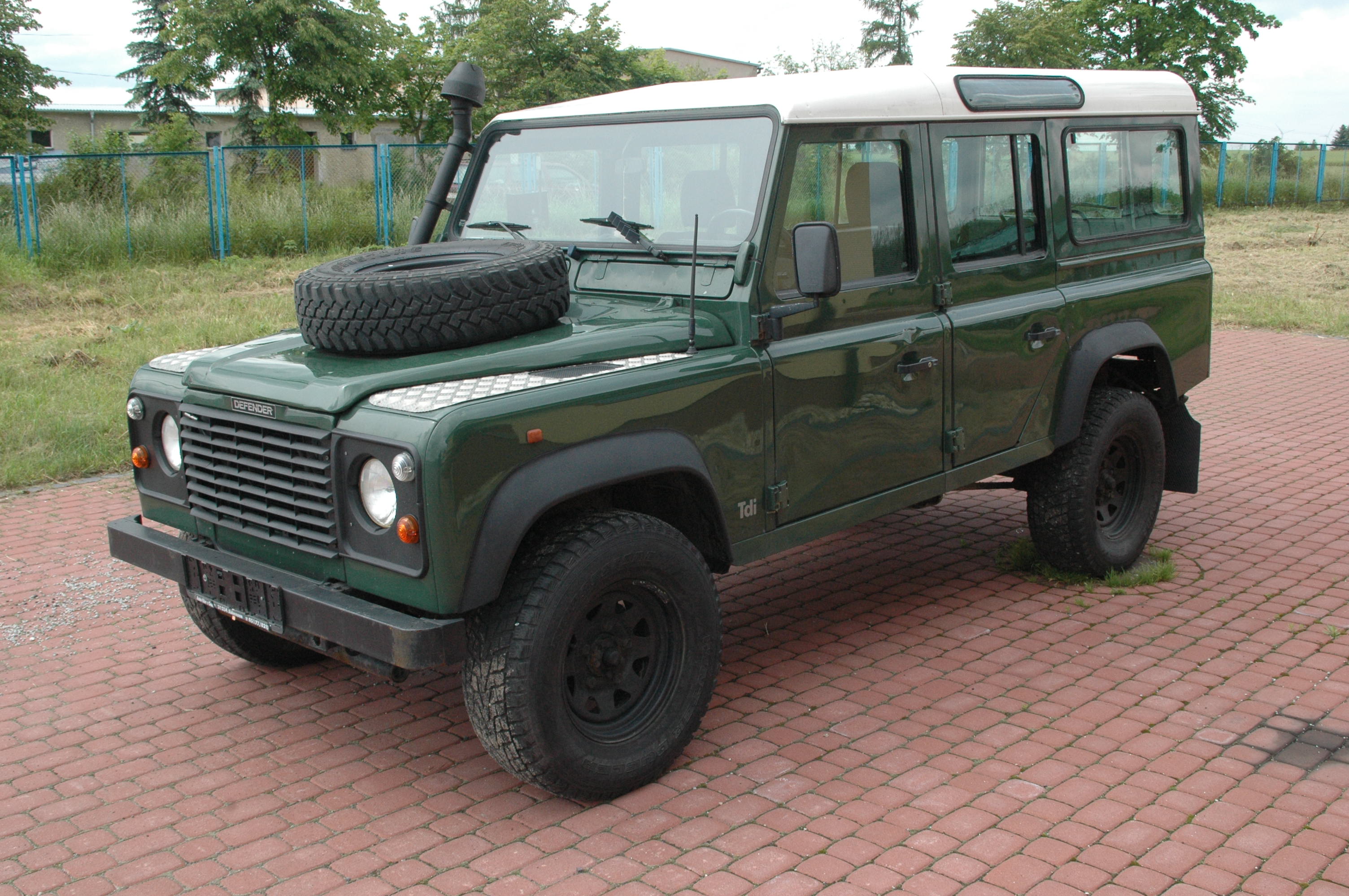 Defender zielony